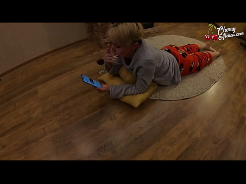 ❤️ Traks Blondīne sūc milzīgu locekli sūc un lēkā uz tā - anālais sekss ❤❌ Kaltais porno pie mums ❌️